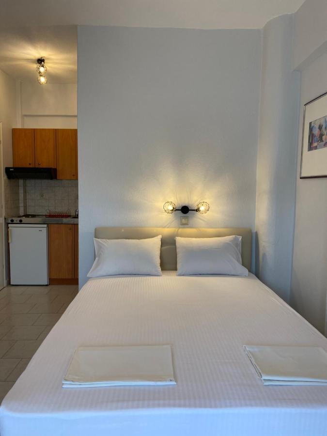 Rooms Chrysoula Vrasná 外观 照片