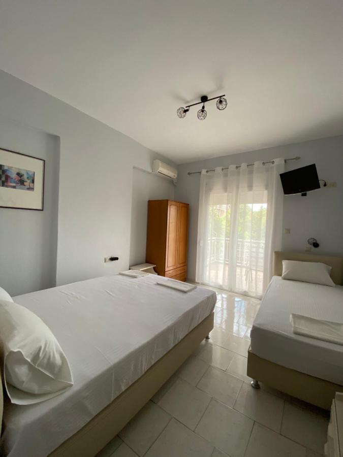Rooms Chrysoula Vrasná 外观 照片